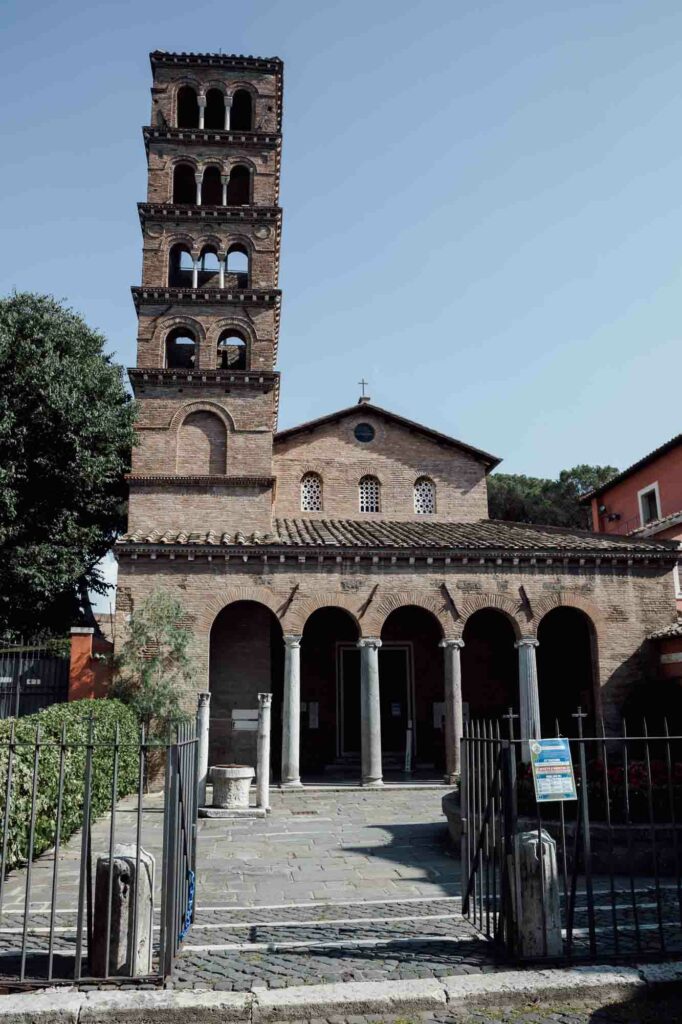 basilica san Giovanni porta latina